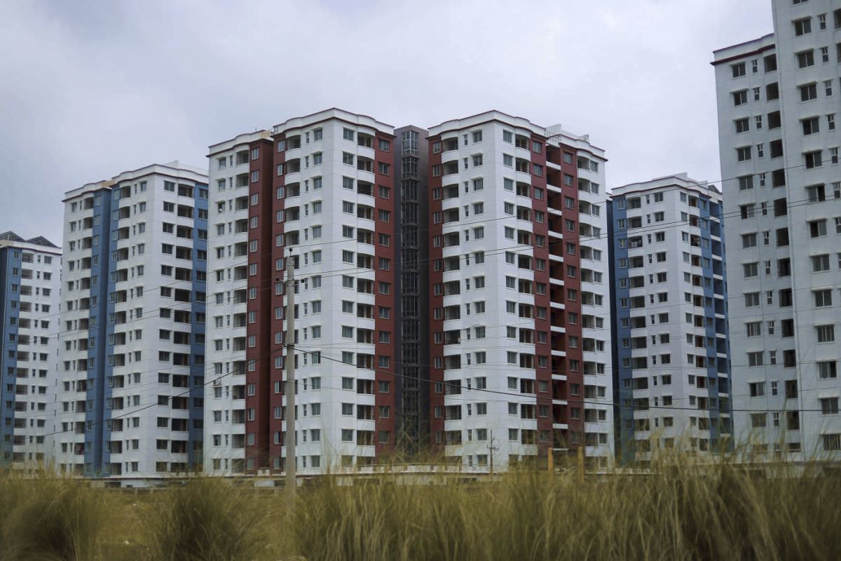 武汉高地下水位环境下的基础评估与改造加固