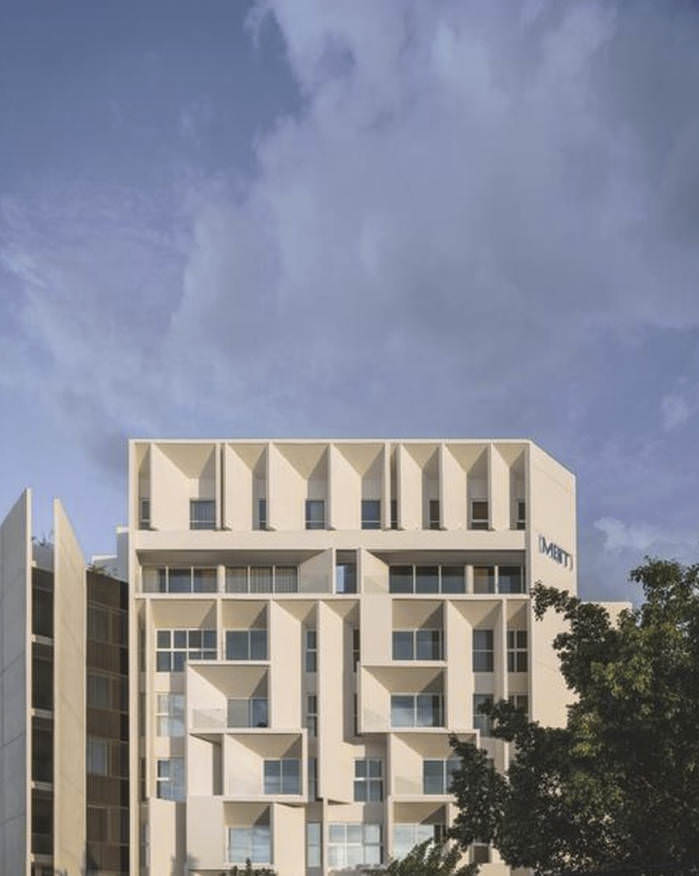 武汉学校与医院等公共建筑的结构安全检测与加固要求